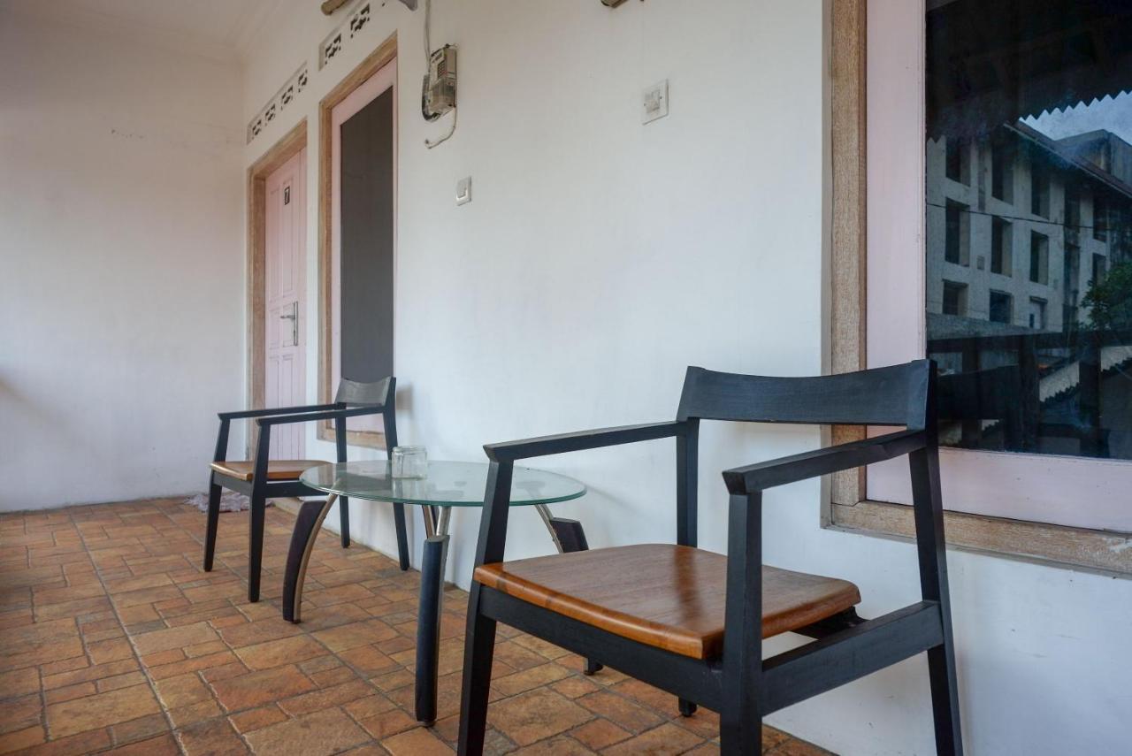 Reddoorz Syariah Near Plengkung Gading 2 Hotel Джокякарта Екстериор снимка