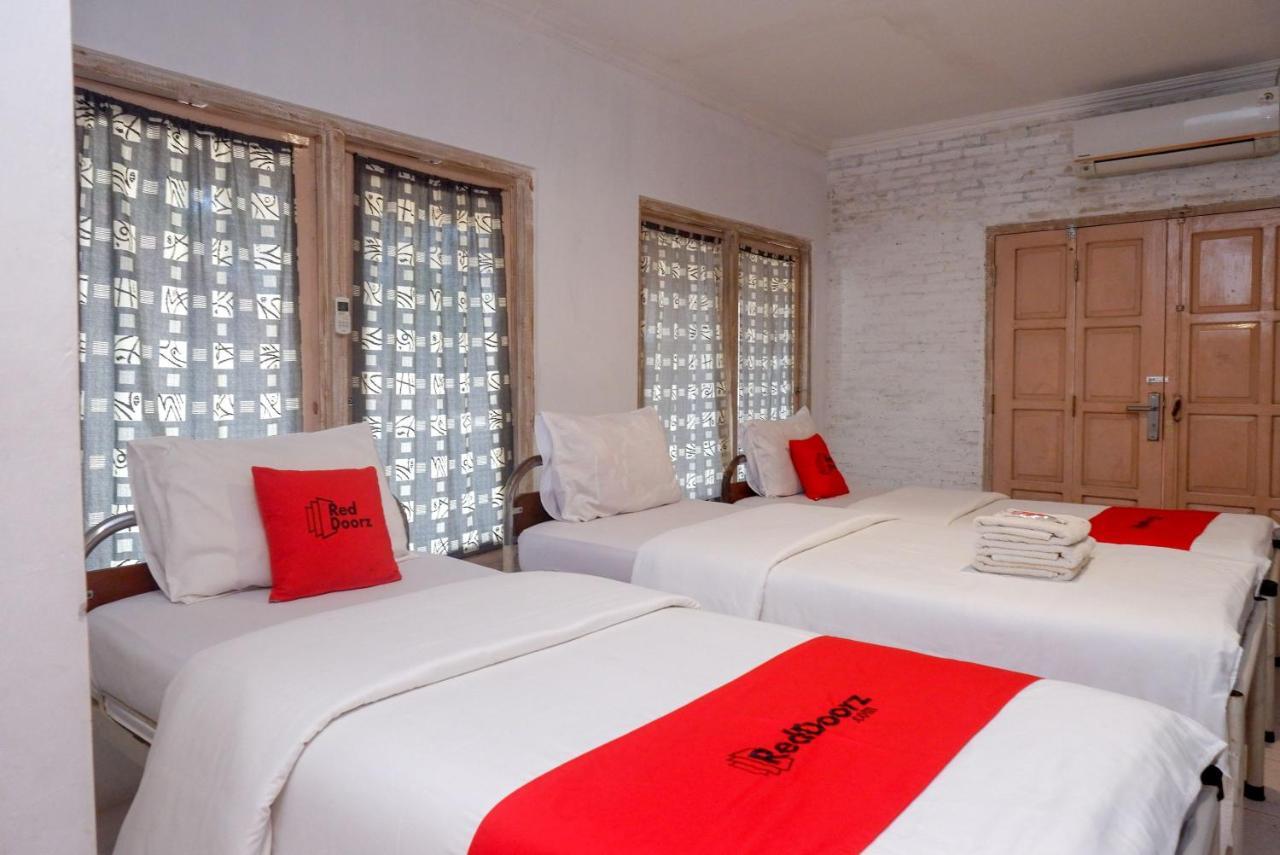 Reddoorz Syariah Near Plengkung Gading 2 Hotel Джокякарта Екстериор снимка