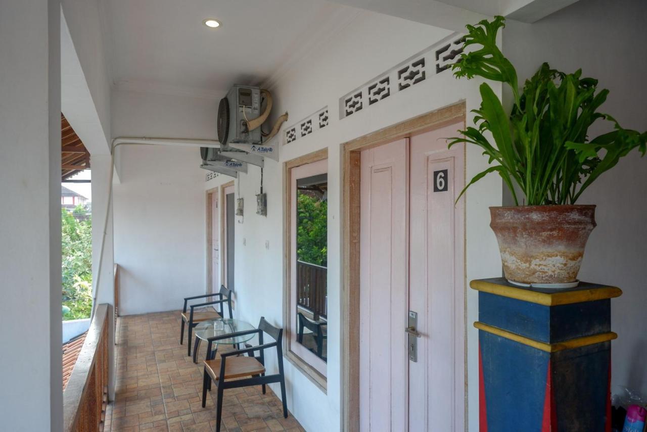 Reddoorz Syariah Near Plengkung Gading 2 Hotel Джокякарта Екстериор снимка