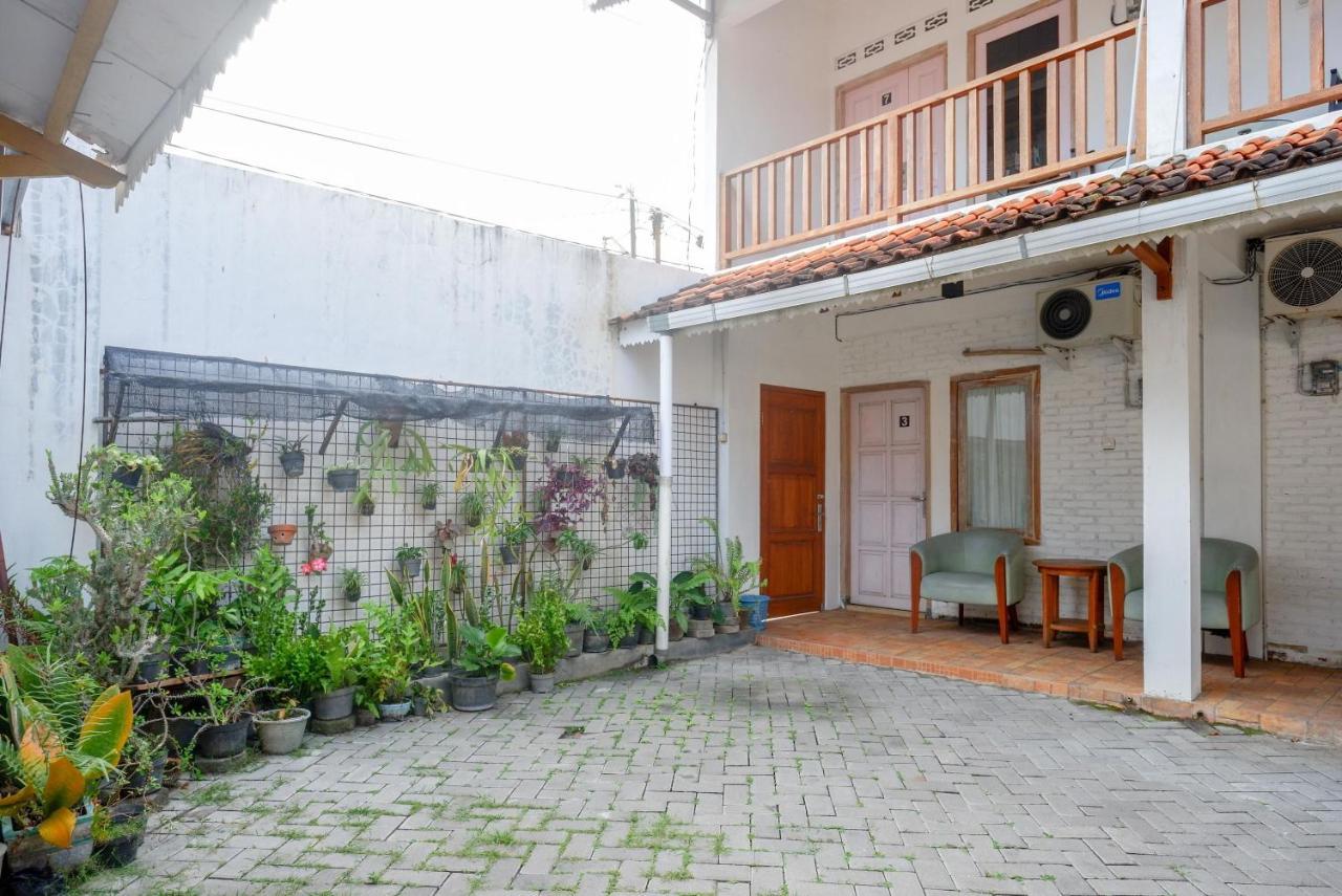 Reddoorz Syariah Near Plengkung Gading 2 Hotel Джокякарта Екстериор снимка